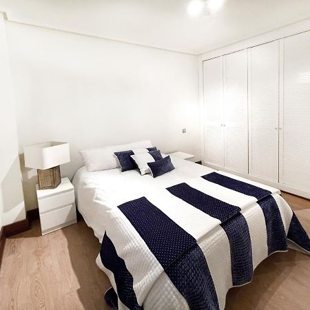 Luxury San Prudencio Vitoria Apartment ภายนอก รูปภาพ