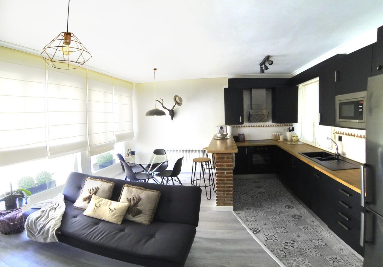 Luxury San Prudencio Vitoria Apartment ภายนอก รูปภาพ